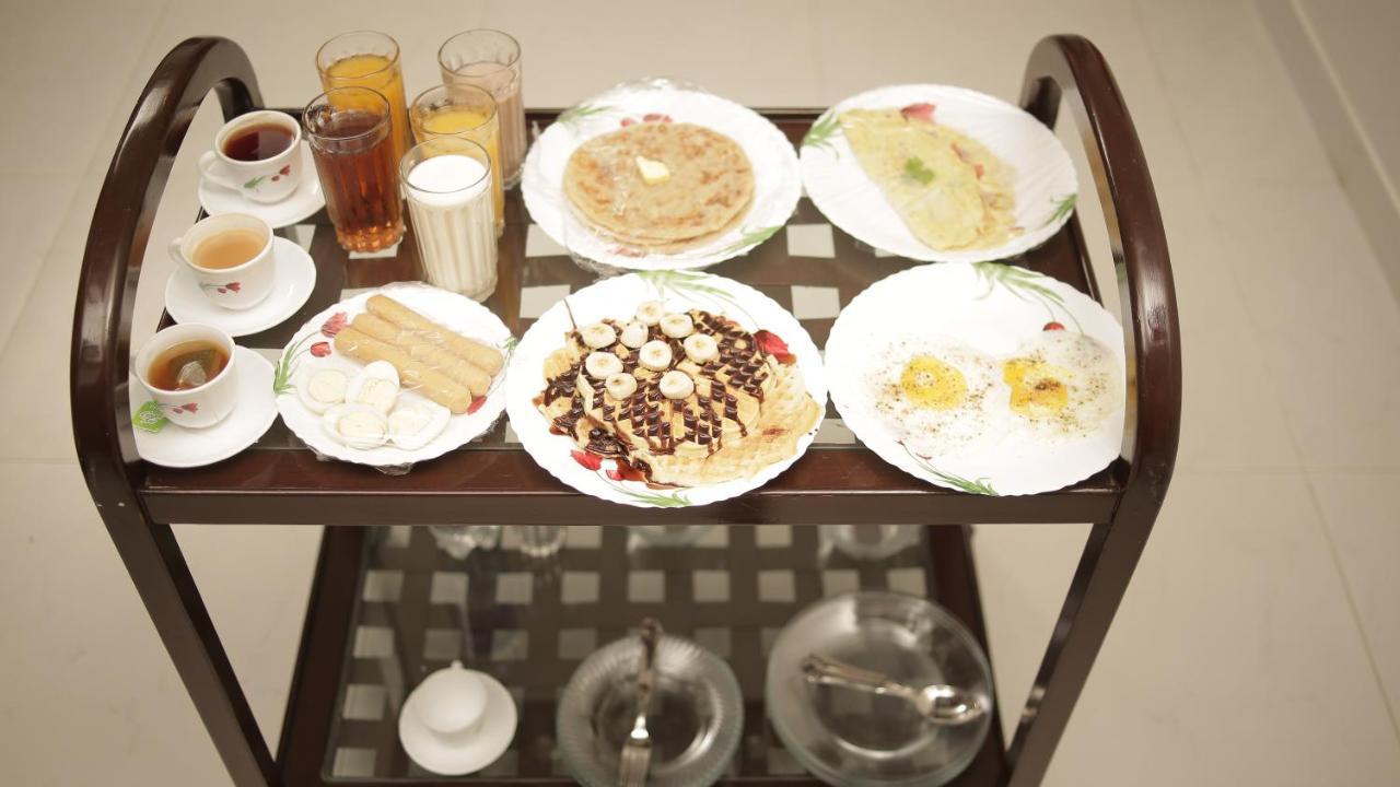 Bed and Breakfast Four Squares Карачи Экстерьер фото